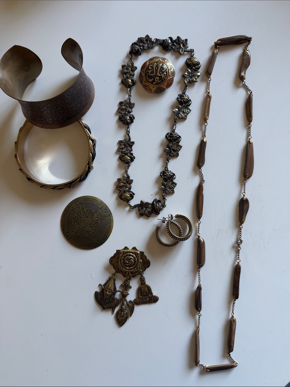 Vintage-Bronze/brass Women’s Jewelry Set - Brown/Gold Accents